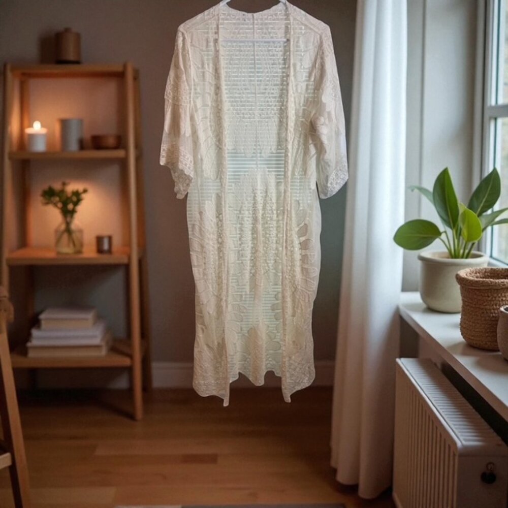 Boho White Lace Crochet Duster – Ethereal & Elegant